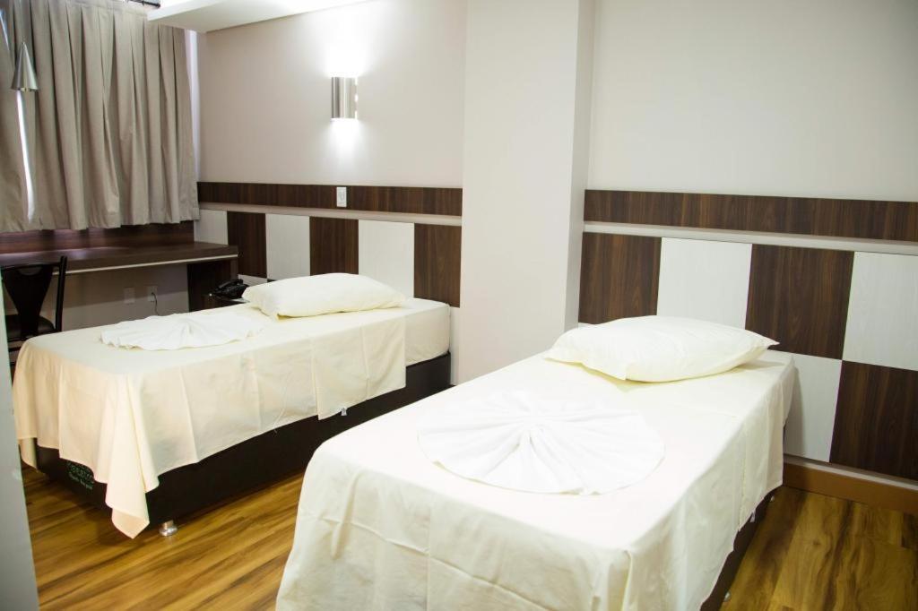 Hotel Maestro Executive Toledo 톨레도 외부 사진